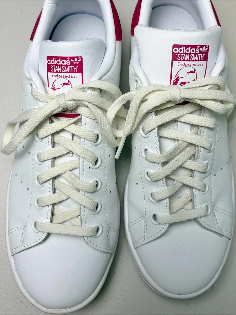 adidas White Women's Stan Smith Sneakers - white & magenta sz 5.5
